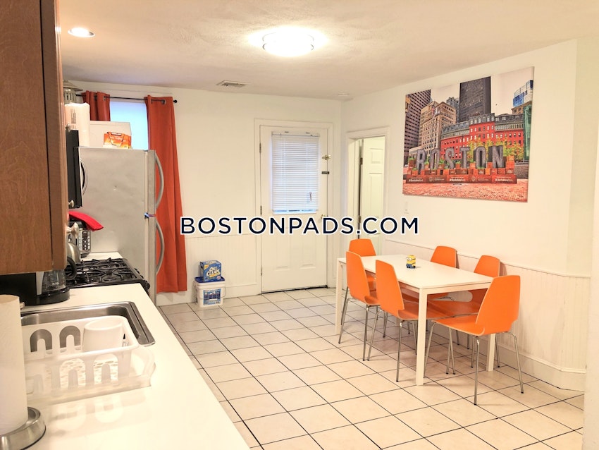 BOSTON - SOUTH BOSTON - ANDREW SQUARE - 4 Beds, 2 Baths - Image 6