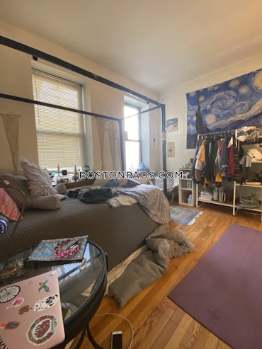 Boston - 3 Beds, 1 Baths