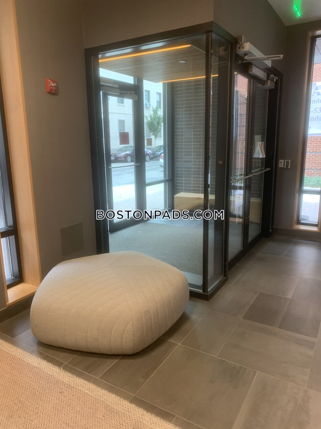 Boston - $5,550+ /mo