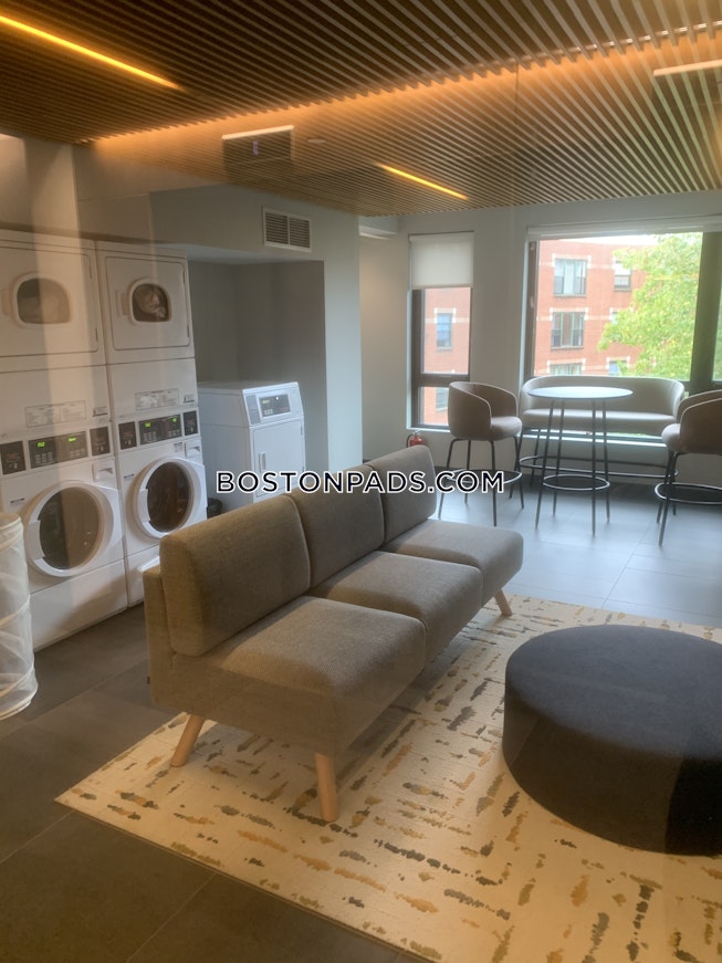 Boston - $5,550+ /mo