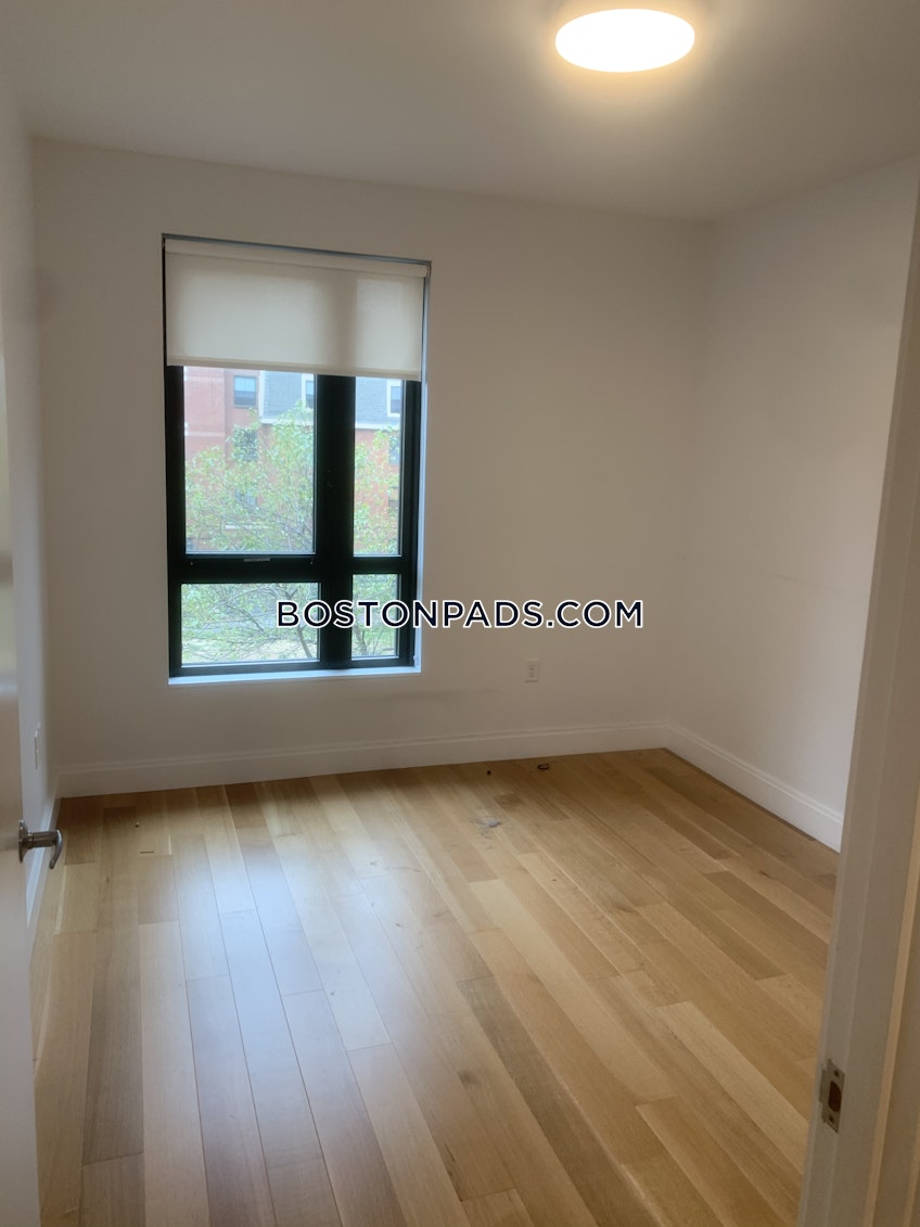 Boston - $5,550+ /month