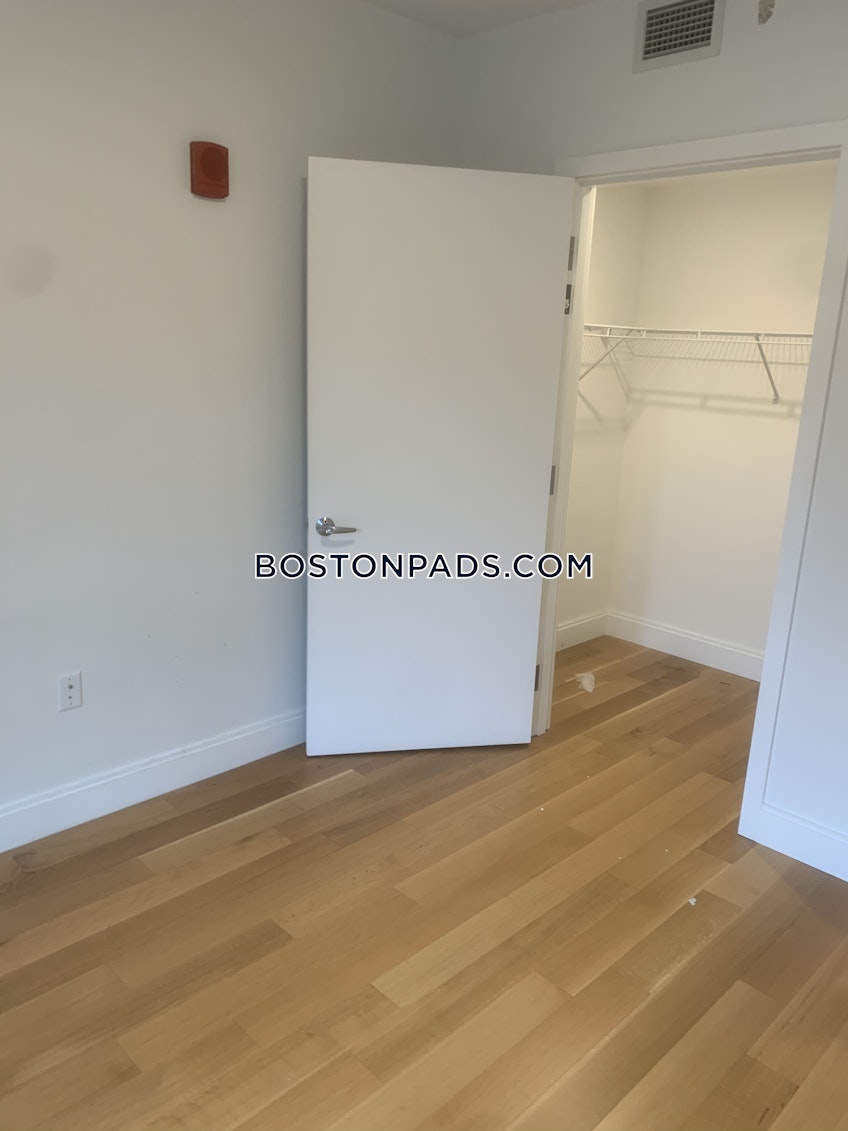Boston - $5,550+ /month