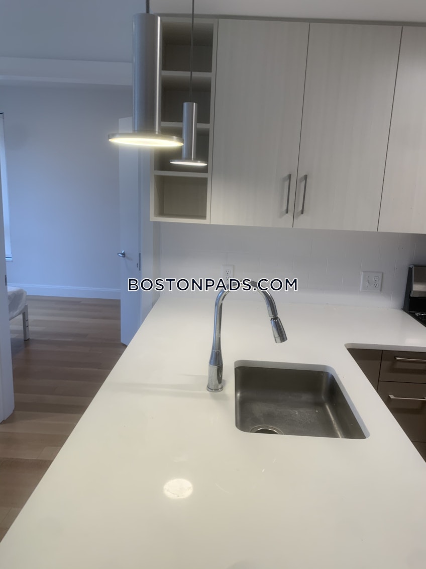 Boston - $5,550+ /month