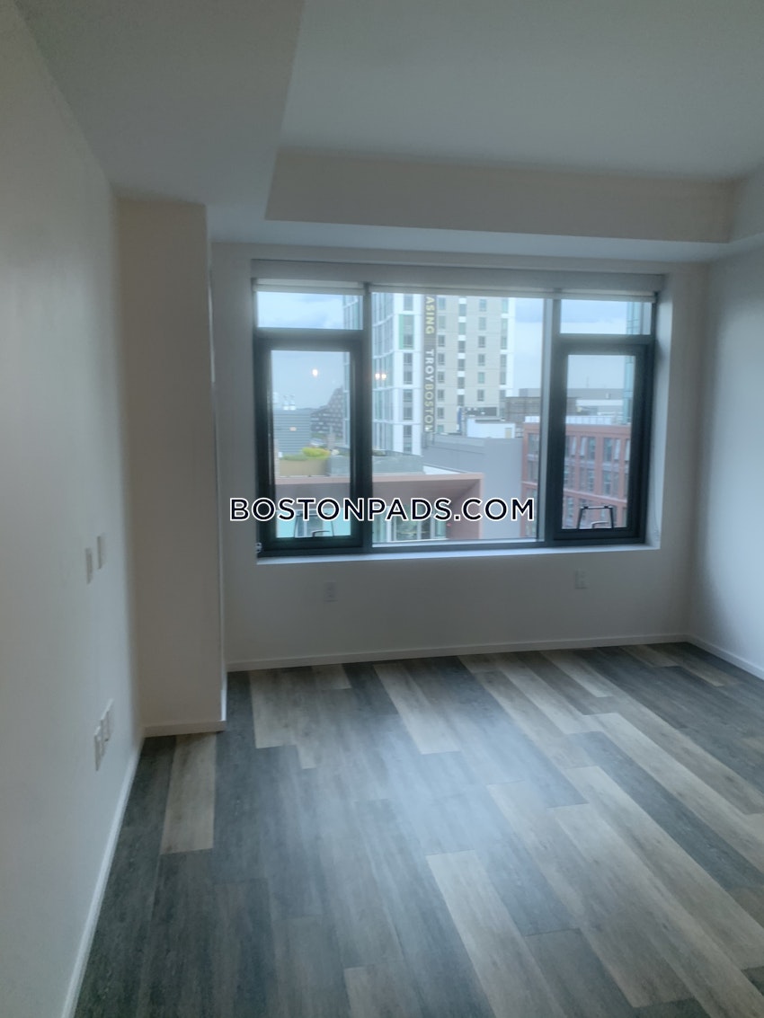 BOSTON - SOUTH END - 1 Bed, 1 Bath - Image 11