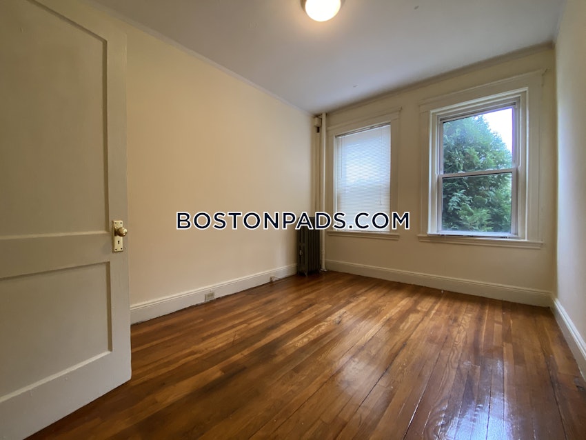 BOSTON - FENWAY/KENMORE - 2 Beds, 1 Bath - Image 10