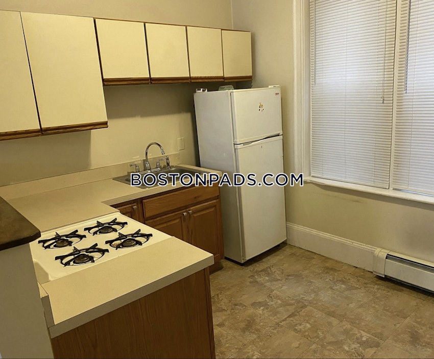 BOSTON - ALLSTON - 1 Bed, 1 Bath - Image 2