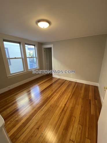 Somerville - 3 Beds, 1 Baths