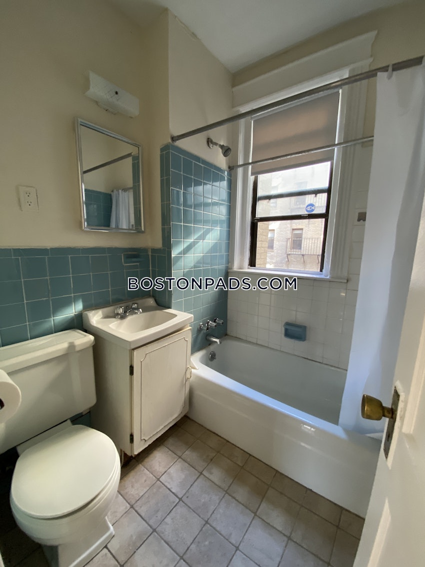 BOSTON - ALLSTON - 1 Bed, 1 Bath - Image 5