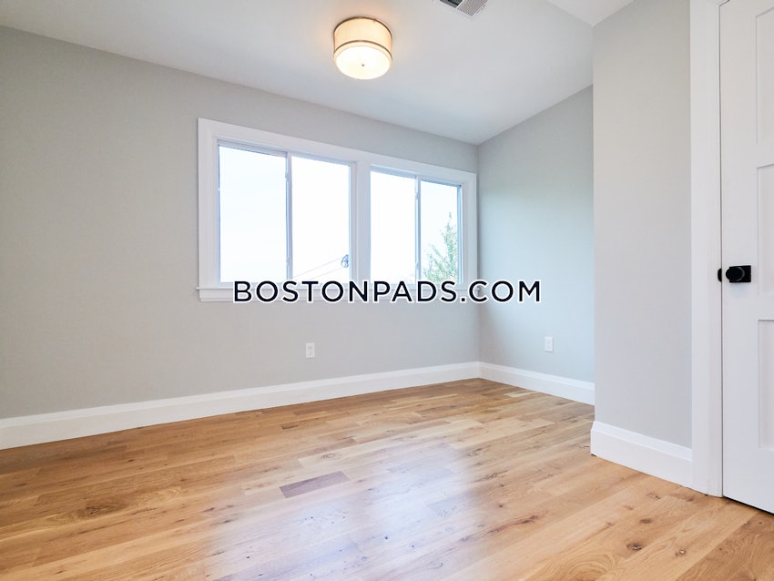 BOSTON - EAST BOSTON - JEFFRIES POINT - 3 Beds, 3 Baths - Image 8