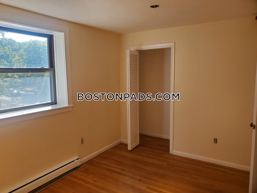 BOSTON - JAMAICA PLAIN - JAMAICA POND/PONDSIDE - 2 Beds, 1 Bath - Image 13