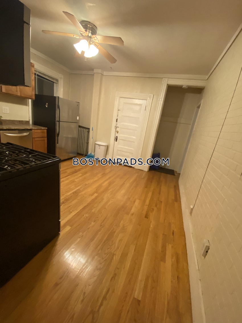 BOSTON - DORCHESTER - SAVIN HILL - 3 Beds, 1.5 Baths - Image 4