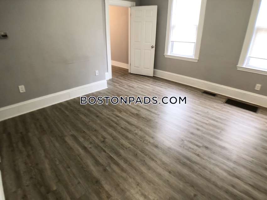 BOSTON - SOUTH BOSTON - ANDREW SQUARE - 4 Beds, 2 Baths - Image 51