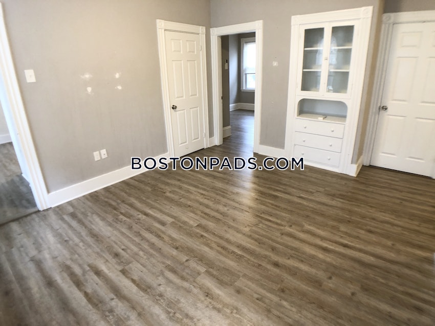 BOSTON - SOUTH BOSTON - ANDREW SQUARE - 4 Beds, 2 Baths - Image 35