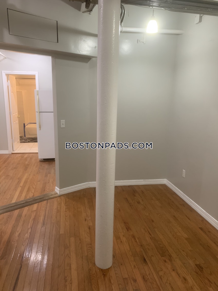 Boston - $3,775+ /month