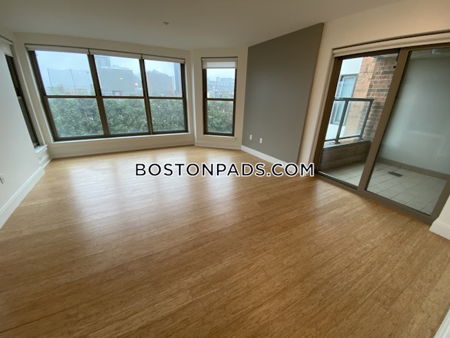 Boston - $4,200+ /mo