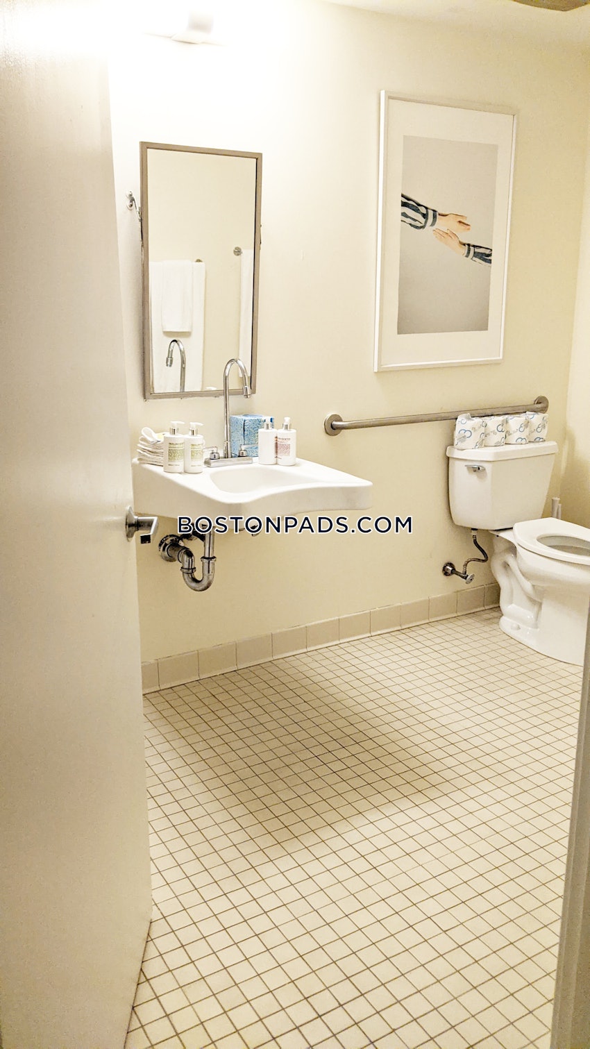 BOSTON - DOWNTOWN - 2 Beds, 1 Bath - Image 21