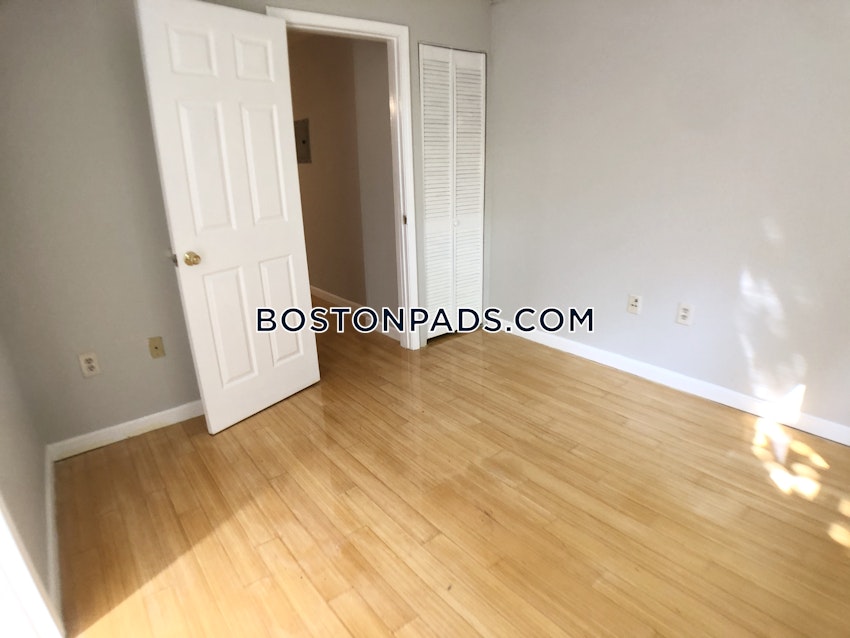 BOSTON - NORTH END - 1 Bed, 1 Bath - Image 1