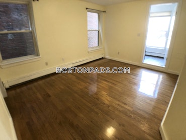 Boston - 1 Beds, 1 Baths