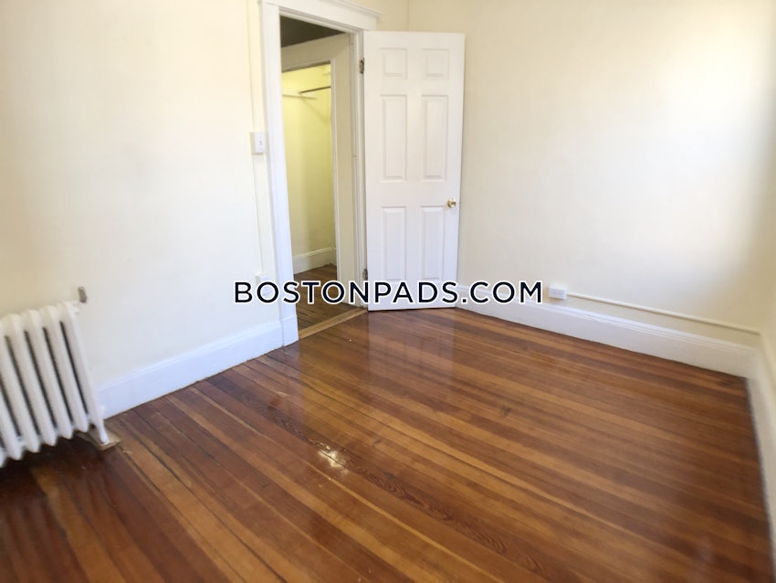 BOSTON - NORTH END - 1 Bed, 1 Bath - Image 17