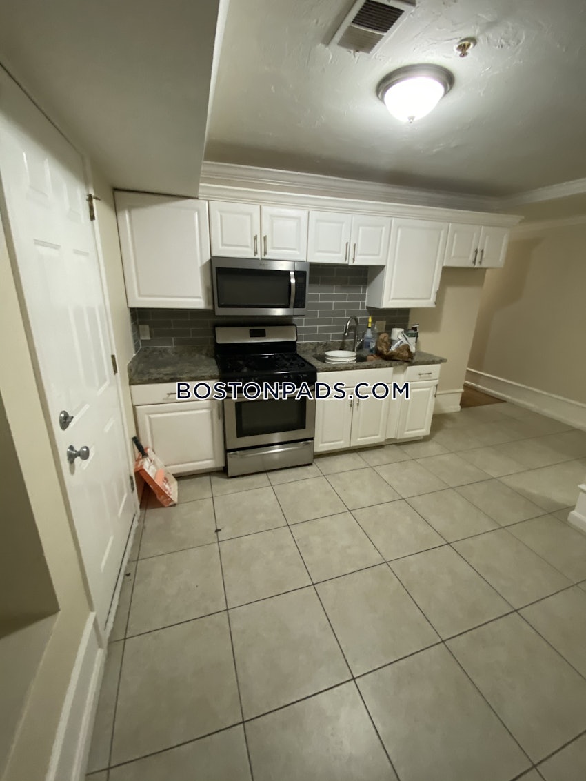 BOSTON - ROXBURY - 3 Beds, 1 Bath - Image 2