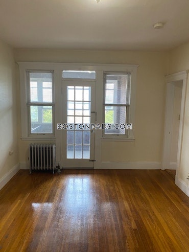 Boston - 2 Beds, 1 Baths