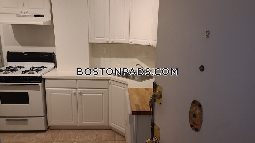 BOSTON - BEACON HILL - 2 Beds, 1 Bath - Image 13