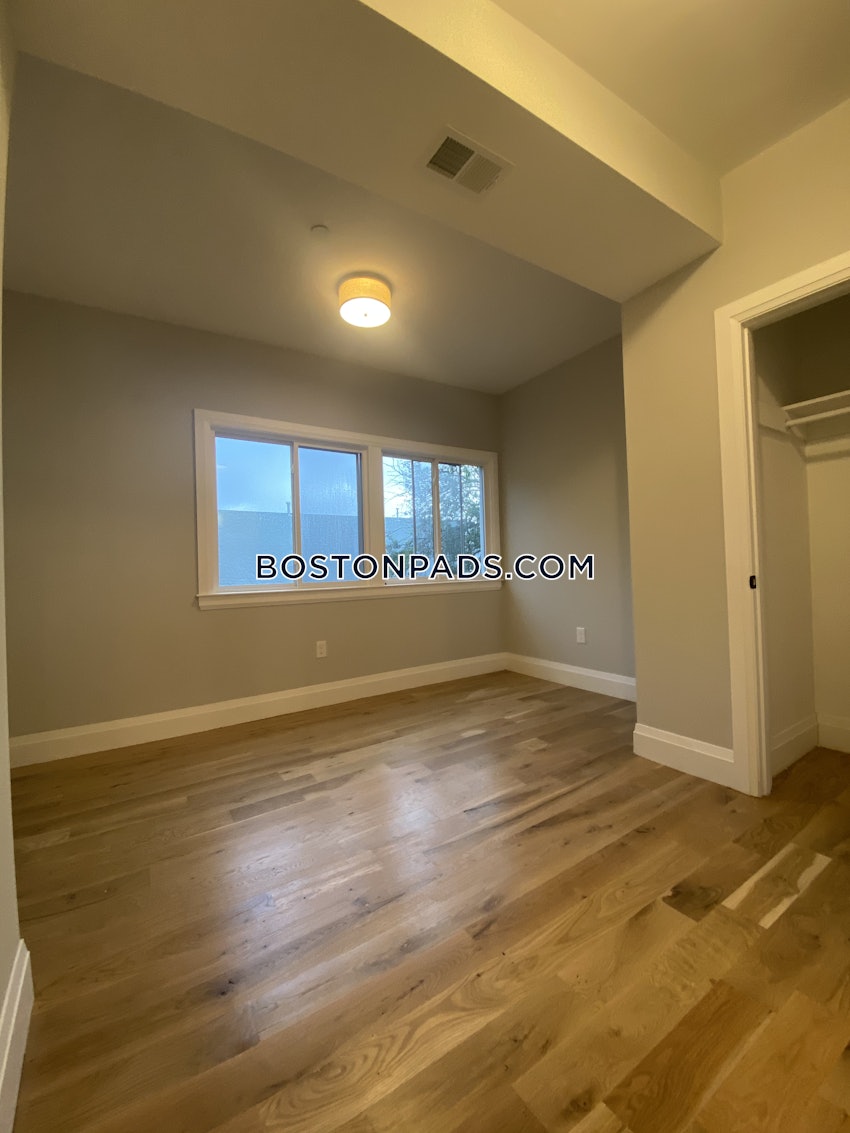 BOSTON - EAST BOSTON - JEFFRIES POINT - 3 Beds, 3 Baths - Image 11