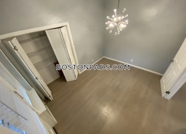 Boston - 3 Beds, 2 Baths