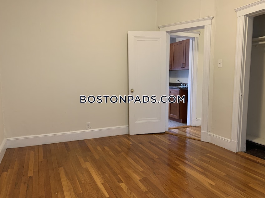 BOSTON - BRIGHTON - CLEVELAND CIRCLE - 1 Bed, 1 Bath - Image 13