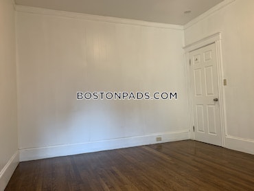 Boston - 3 Beds, 1 Baths