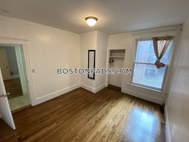 Boston - 3 Beds, 1 Baths