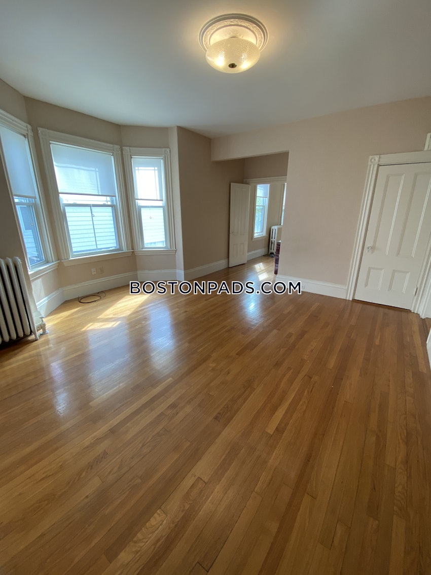 BOSTON - DORCHESTER - SAVIN HILL - 2 Beds, 1 Bath - Image 3