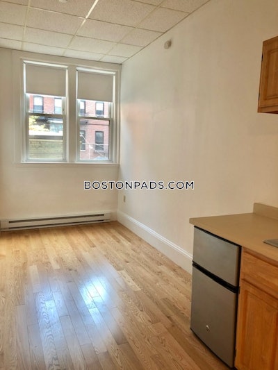Back Bay 0 Bed 1 Bath BOSTON Boston - $1,995 No Fee