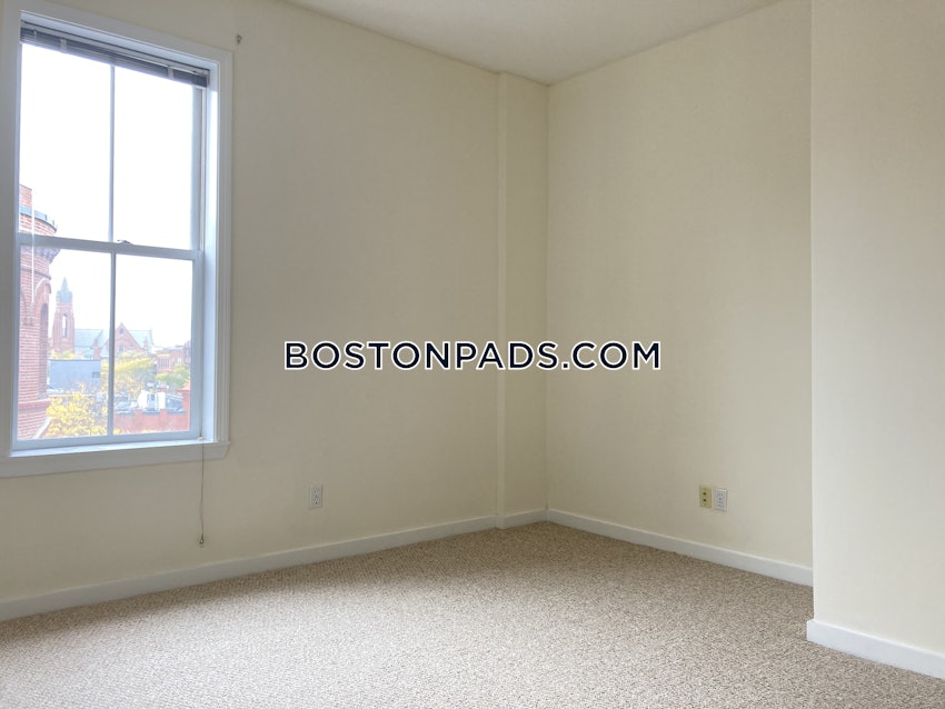 BROOKLINE- BROOKLINE VILLAGE - 3 Beds, 2 Baths - Image 9