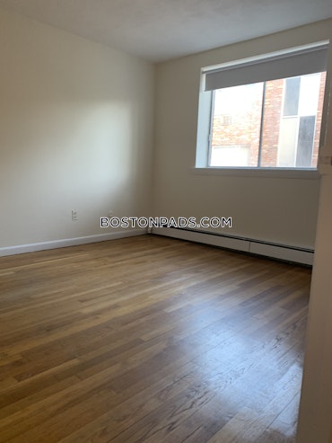 Boston - 2 Beds, 1 Baths