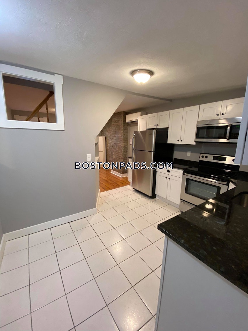 BOSTON - CHARLESTOWN - 3 Beds, 2 Baths - Image 18