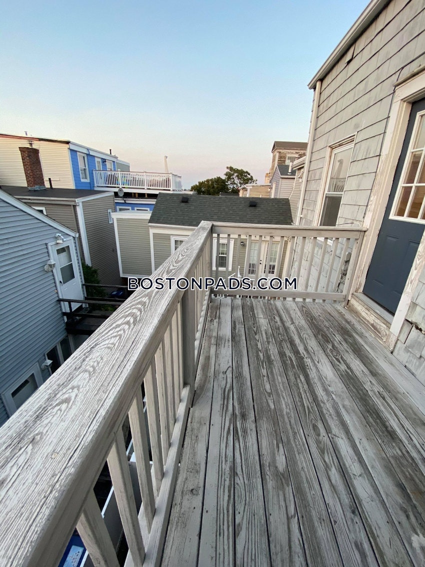 BOSTON - CHARLESTOWN - 3 Beds, 2 Baths - Image 3