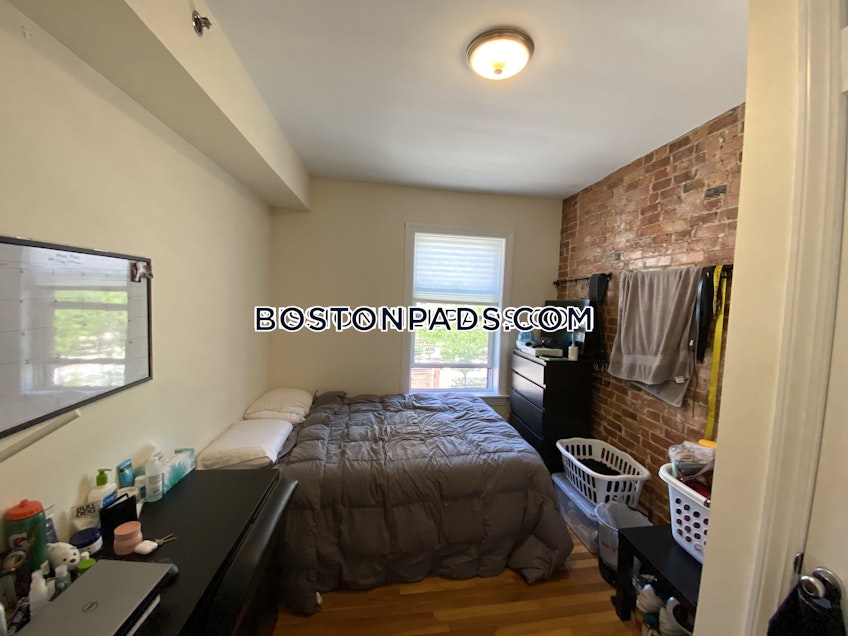 Boston - $5,500+ /month