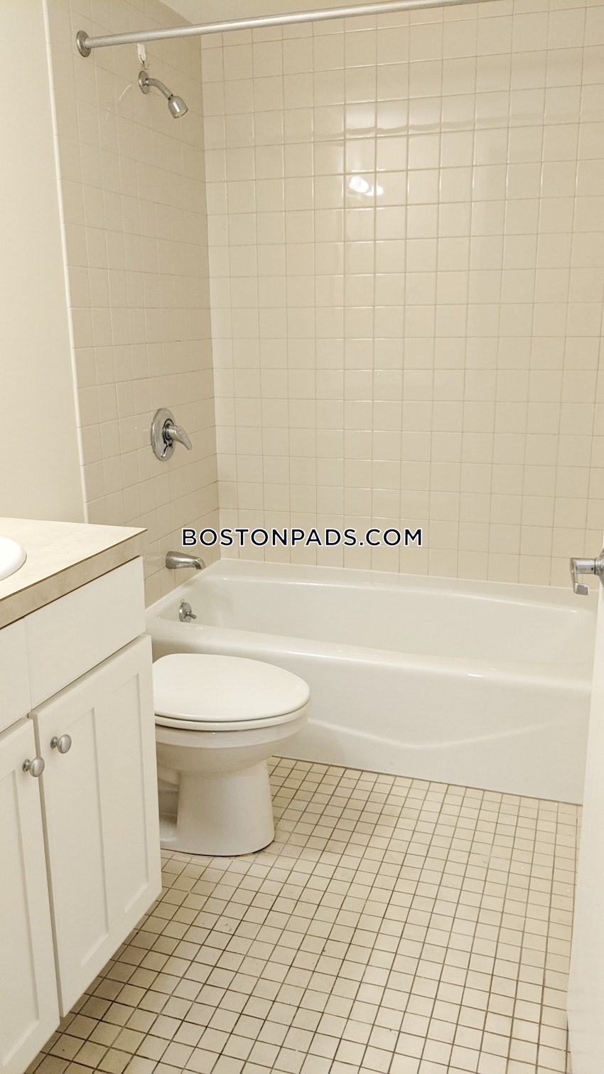 BOSTON - DOWNTOWN - 2 Beds, 1 Bath - Image 17