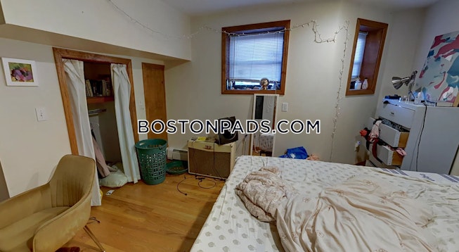 Boston - $4,500+ /mo