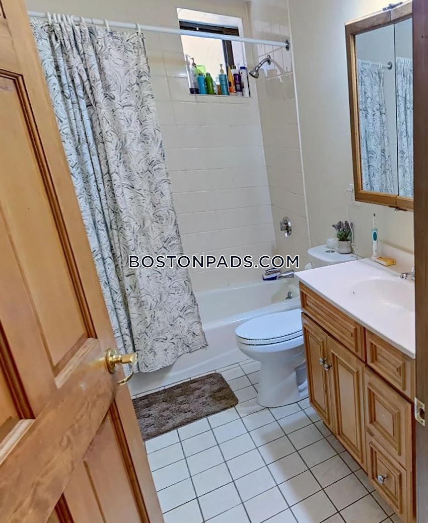 BOSTON - BRIGHTON- WASHINGTON ST./ ALLSTON ST. - 5 Beds, 1 Bath - Image 9