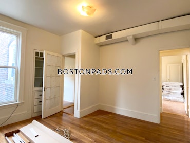 Boston - 3 Beds, 1 Baths