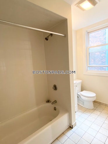 Boston - 3 Beds, 1 Baths