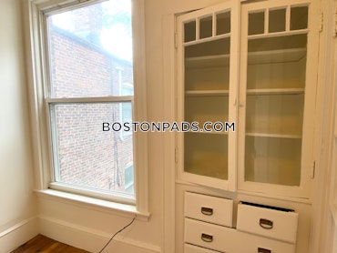 Boston - 3 Beds, 1 Baths