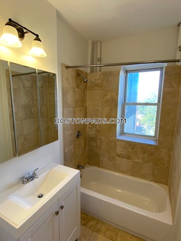 Boston - 3 Beds, 1 Baths