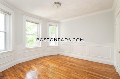Mission Hill Studio 1 Bath Boston - $2,250 No Fee