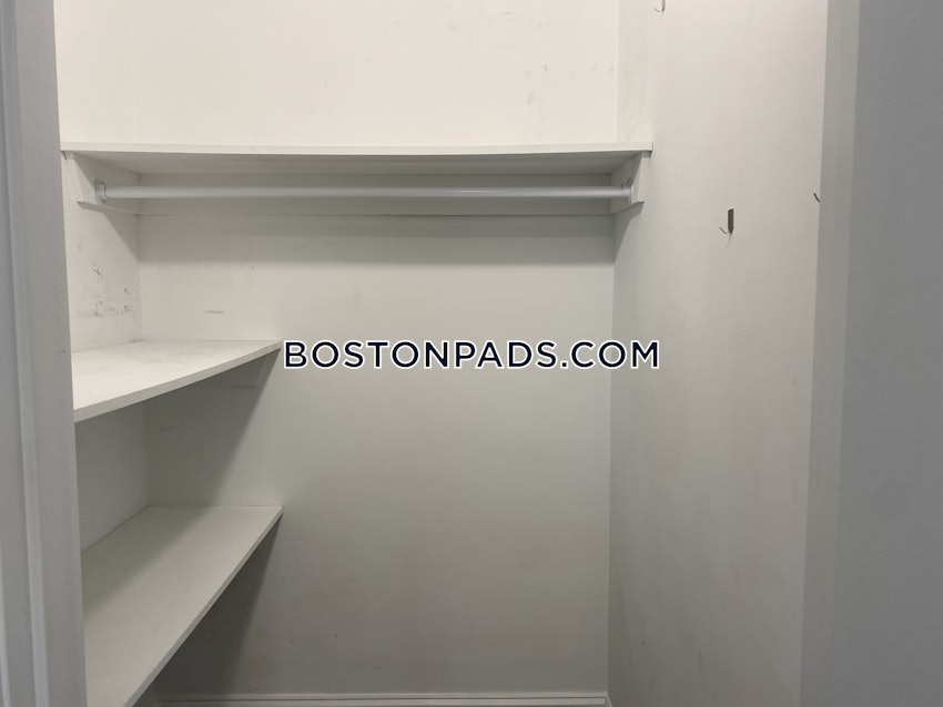 BOSTON - DORCHESTER - CENTER - 3 Beds, 2 Baths - Image 24