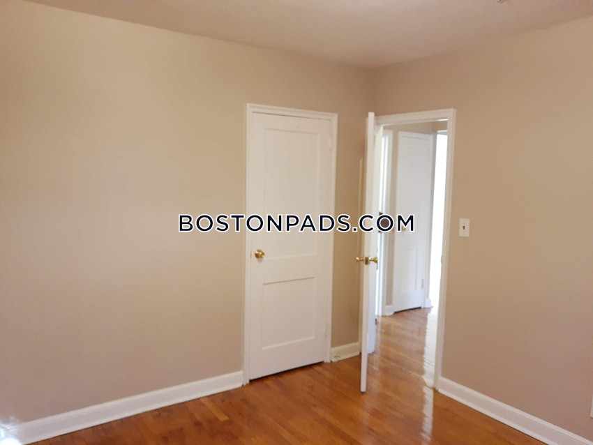 BROOKLINE- COOLIDGE CORNER - 2 Beds, 1 Bath - Image 3