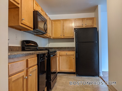 Cambridge 1 Bed 1 Bath Apartment  East Cambridge - $2,842