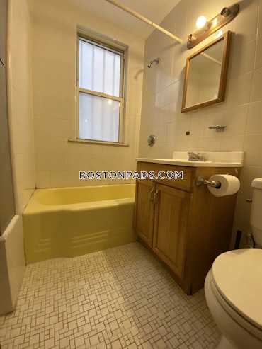 Boston - 3 Beds, 1 Baths